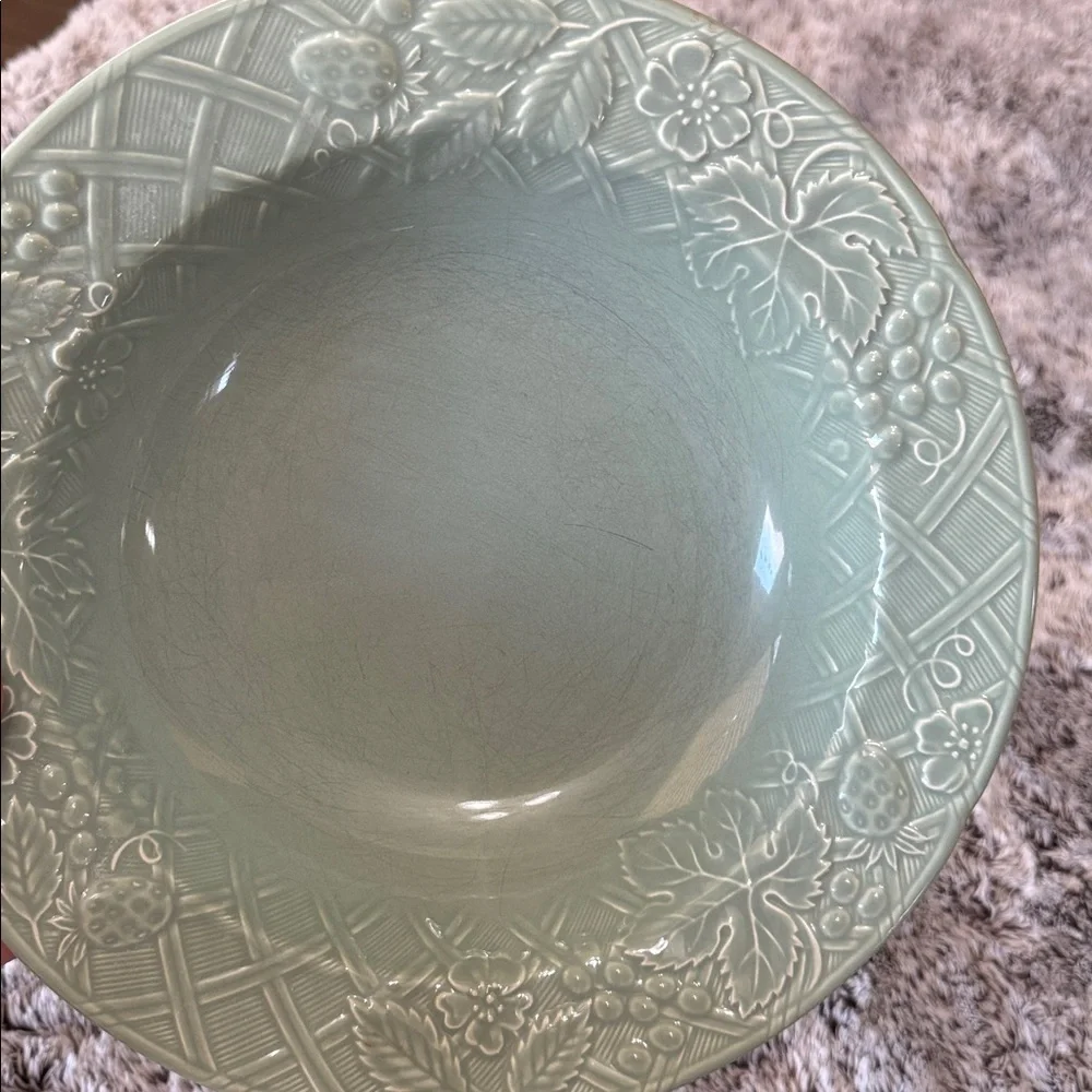 Mikasa English Countryside Celadon DP400 Japan Large Serving Bowl 10.5 Stoneware